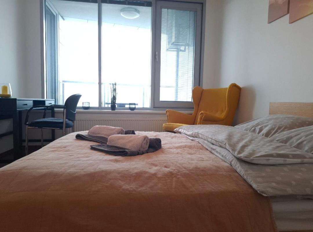 A Zen Getaway With Garage Parking Apartmán Bratislava